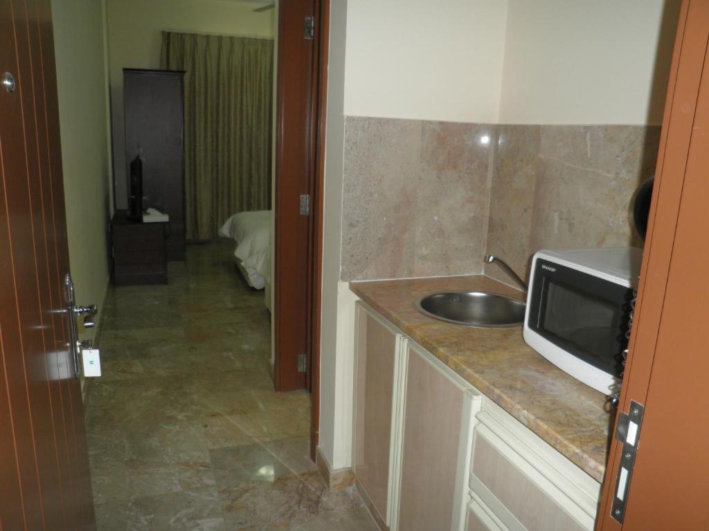 Hamasa Plaza Hotel Al Buraimi Chambre photo